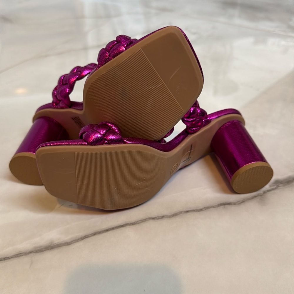 NEW - Pink Heels - Picture 3 of 4